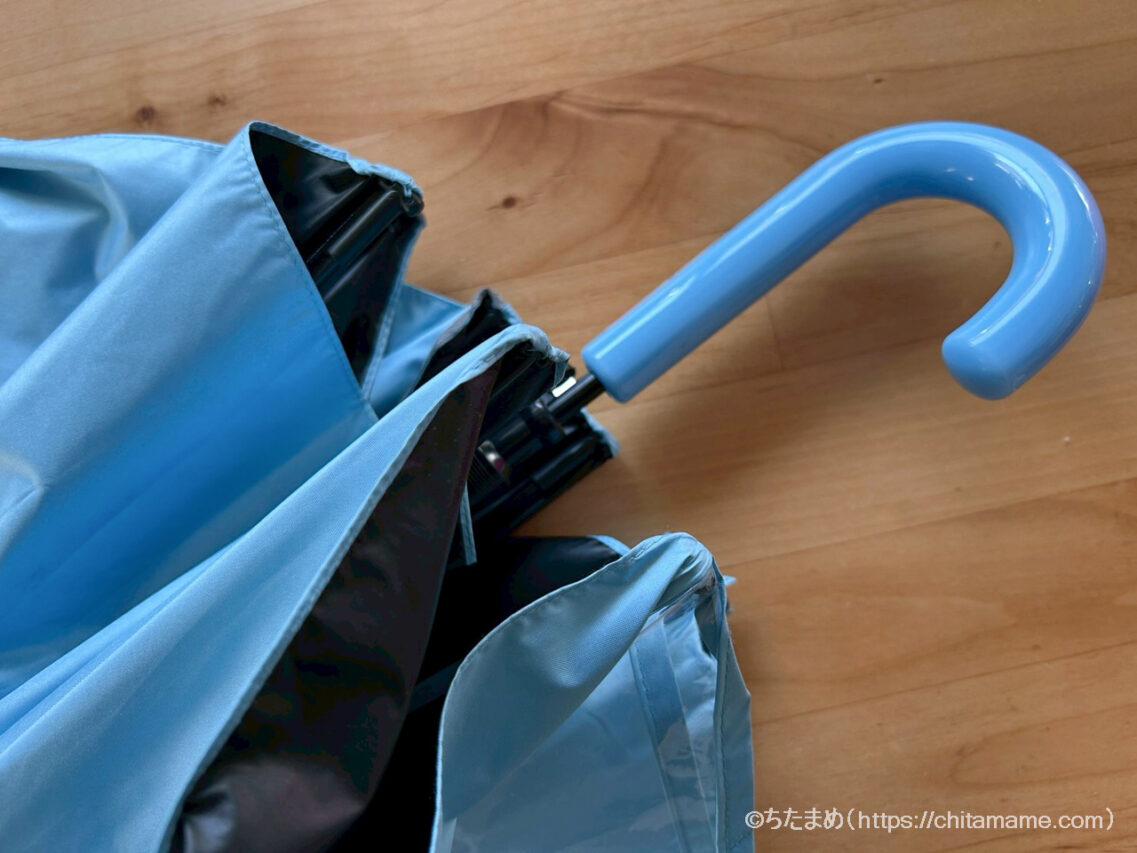 小学生の通学　暑さ対策　日傘