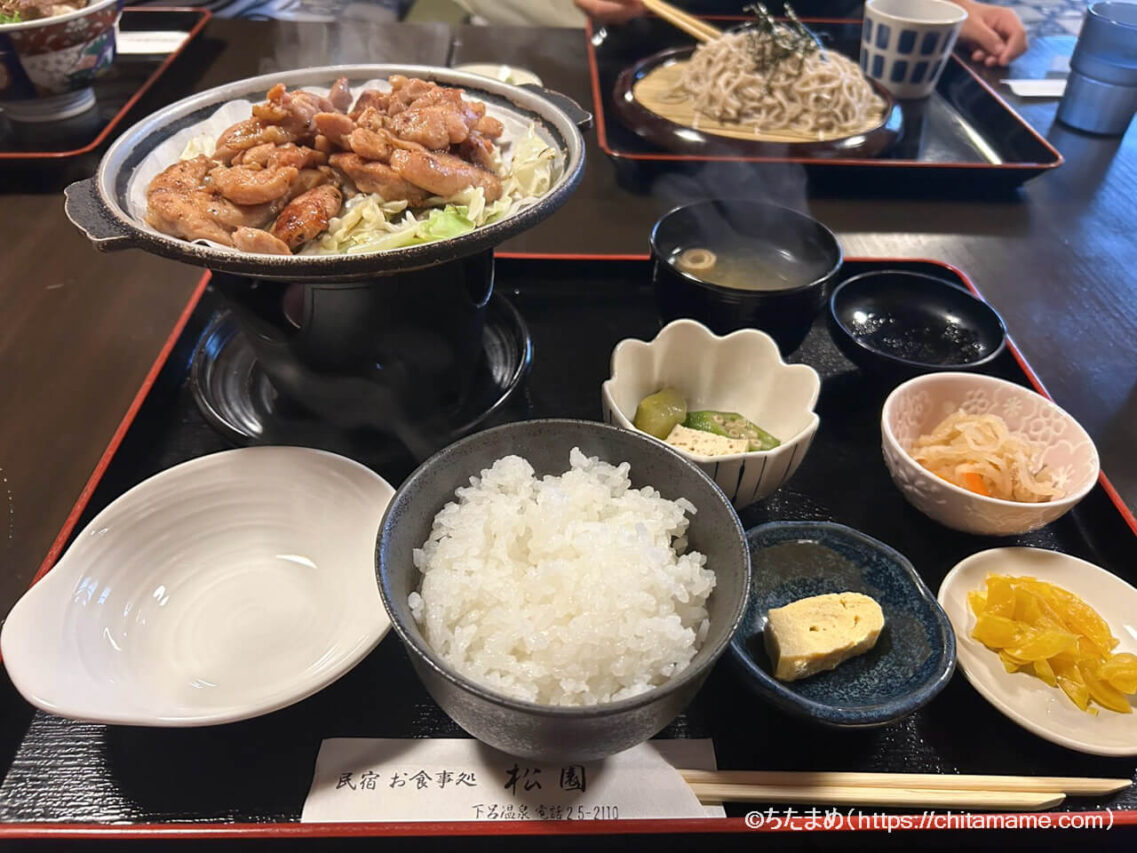 下呂観光中の昼食で食べた鶏ちゃん定食